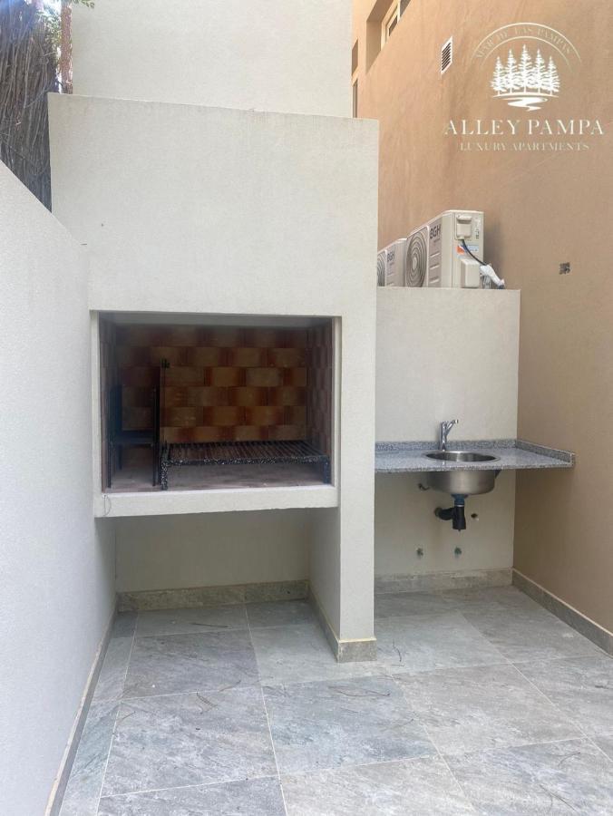 Alley Pampa