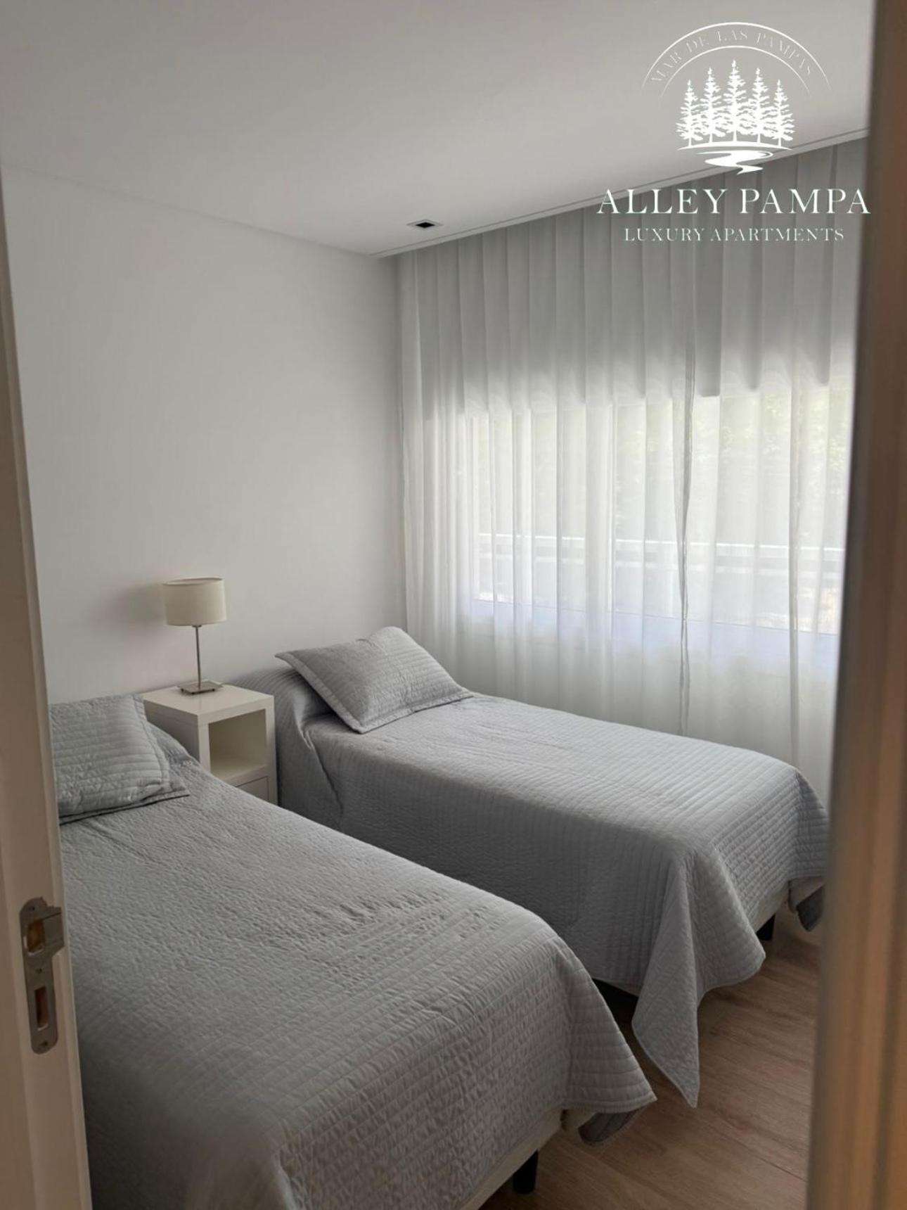 Alley Pampa